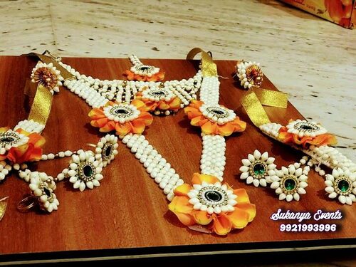 Artificial Floral Jewellery Online